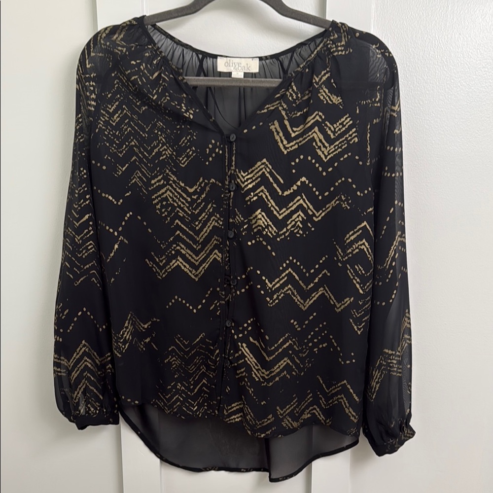 Olive & Oak Black and Tan Graphic Blouse